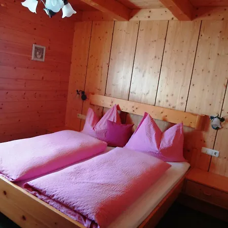 Steigerhuette Apartmán *